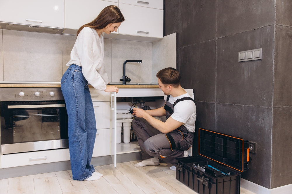 Filtracja wody w domu – jakie filtry warto zastosować w instalacji